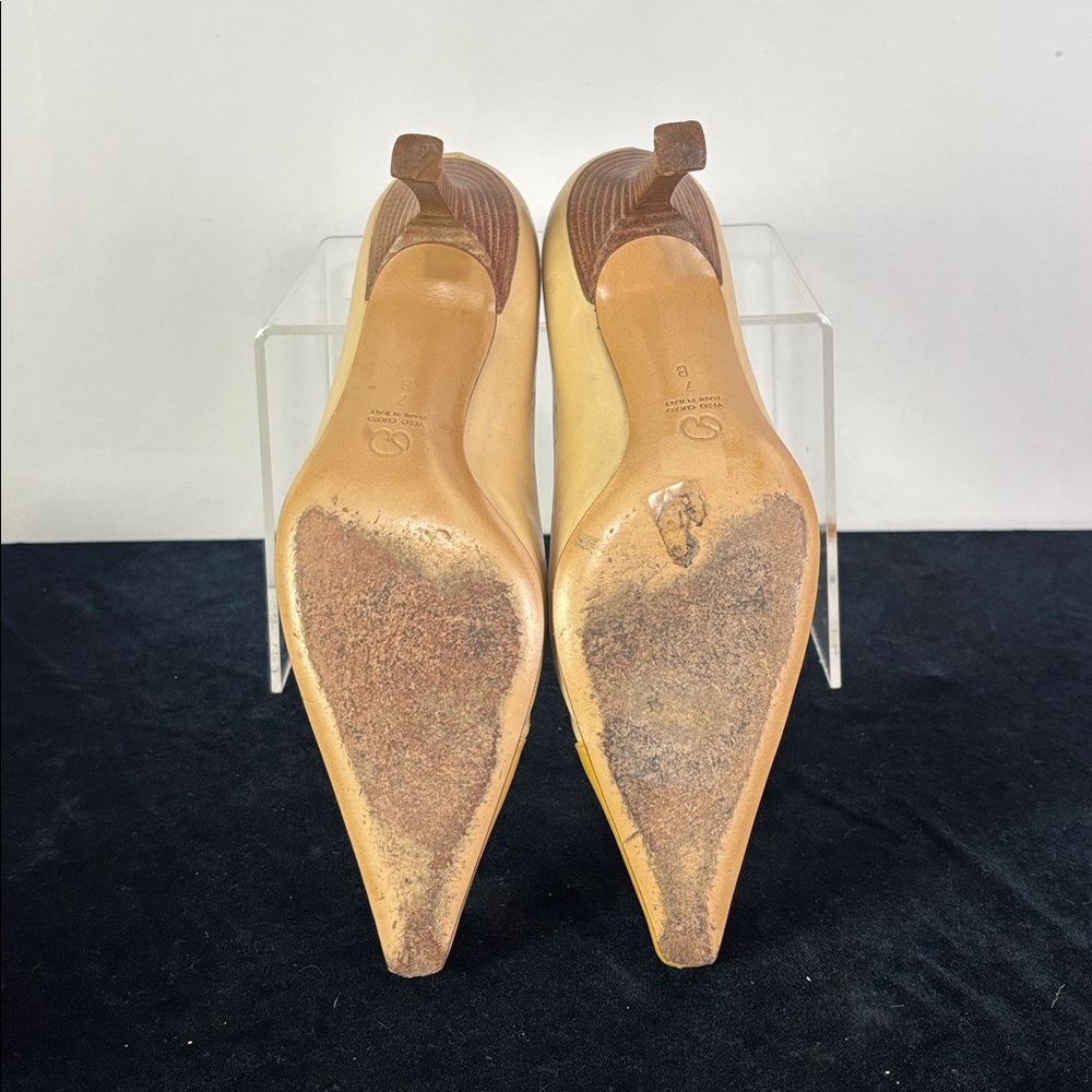 St John Nude Pumps - Picture 6 of 6
